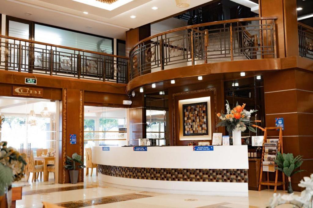 Subic Grand Harbour Hotel Subic Bay Olongapo Kültér fotó